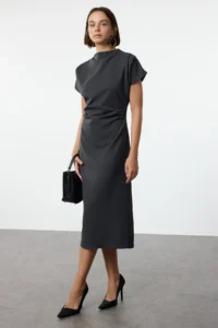 TRENDYOLMiLLA Anthracite A Cut Off-Shoulder Neck Midi Weaving Dress - Image 5