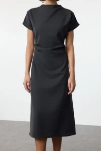 TRENDYOLMiLLA Anthracite A Cut Off-Shoulder Neck Midi Weaving Dress - Image 8