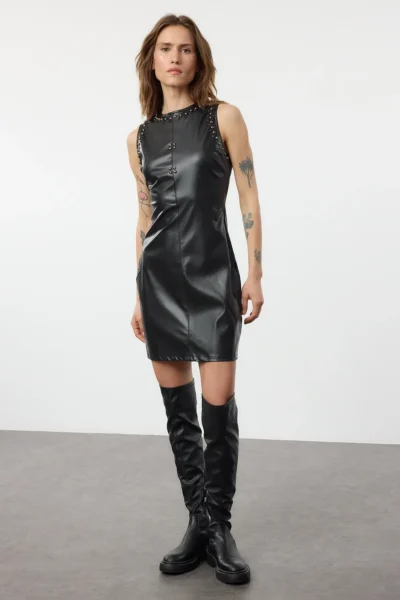 TWOAW25EL00419-BLACK_1