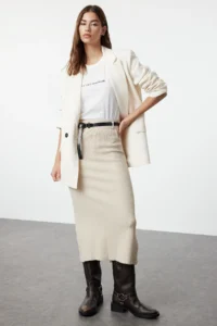 TRENDYOLMİLLA Stone Premium Yarn/Special Yarn Knitwear Skirt - Image 2