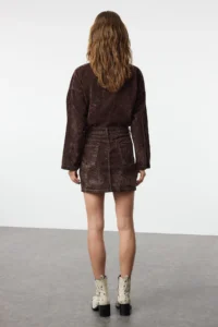 TRENDYOLMiLLA Brown Suede Look Regular Waist Mini Denim Skirt - Image 5
