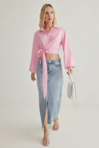TRENDYOLMİLLA Pink Binding Detailed Regular Normal Pattern Weaving Shirt - Image 2