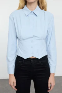 TRENDYOLMİLLA Mavi Bele Oturan Fitted Pattern Weaving Shirt - Image 3