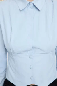 TRENDYOLMİLLA Mavi Bele Oturan Fitted Pattern Weaving Shirt - Image 4