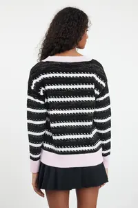 TRENDYOLMİLLA Pink Simli Color Bloklu Striped Knitwear Cardigan - Image 5