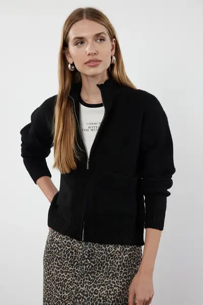 TWOAW25HI00019-BLACK_1