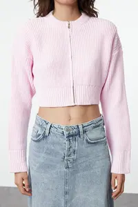TRENDYOLMİLLA Pink Crop Wadding Zipper Detailed Knitwear Cardigan - Image 5