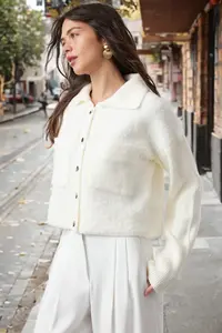 TRENDYOLMİLLA Bonnet Soft textured Polo Shirt Collar Coat Look Knitwear Cardigan