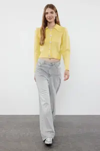 TRENDYOLMİLLA Yellow Crop Soft textured Jewelry buttoned Knitwear Cardigan - Image 2