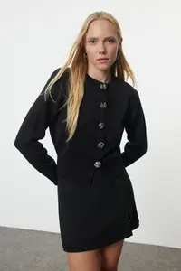 TRENDYOLMİLLA Black Premium/Special Yarn Crop Rose Button Detailed Jacket Look Knitwear Cardigan
