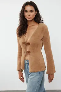TRENDYOLMİLLA Mink Closure Shaggy Knitwear Cardigan