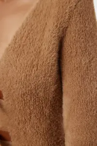 TRENDYOLMİLLA Mink Closure Shaggy Knitwear Cardigan - Image 4