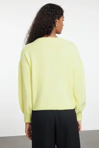 TRENDYOLMİLLA Yellow Button Detailed Balloon Sleeve Soft Textured Jacket Look Knitwear Cardigan - Image 5