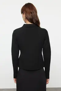 TRENDYOLMİLLA Black Button Detailed Premium/Special Thread Fitted/Bodysuit hugging Knitwear Cardigan - Image 5