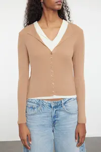 TRENDYOLMİLLA Camel 2 Sets Knitwear Cardigan - Image 3