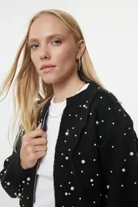 TRENDYOLMİLLA Black Soft textured Zippered Stone Embroidered Jacket Look Knitwear Cardigan - Image 2