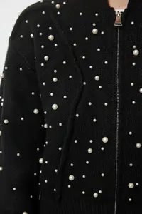 TRENDYOLMİLLA Black Soft textured Zippered Stone Embroidered Jacket Look Knitwear Cardigan - Image 4