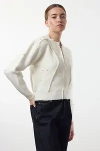 TRENDYOLMİLLA Ecru Soft textured Zippered Stone Embroidered Coat Look Knitwear Cardigan - Image 2