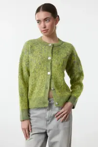 TRENDYOLMİLLA Gray Button Detailed Soft Textured Patterned Jacket Look Knitwear Cardigan - Image 2