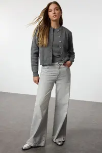 TRENDYOLMİLLA Anthracite Basic Cardigan-Blouse Knitwear Cardigan - Image 2