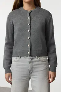 TRENDYOLMİLLA Anthracite Basic Cardigan-Blouse Knitwear Cardigan - Image 4