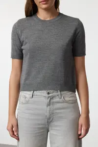 TRENDYOLMİLLA Anthracite Basic Cardigan-Blouse Knitwear Cardigan - Image 5