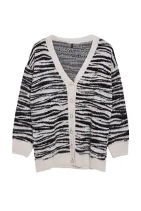 TRENDYOLMİLLA Stone Soft textured Zebra Patterned Knitwear Cardigan - Image 6