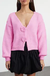TRENDYOLMİLLA Powder Pink Rose Detailed Knitwear Soft textured Cardigan - Image 4