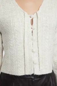 TRENDYOLMİLLA Stone Button Detailed Crop Soft textured Binding Detailed Knitwear Cardigan - Image 4