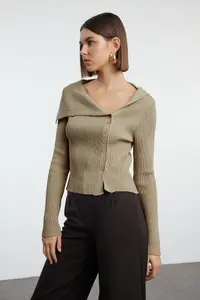 TRENDYOLMİLLA Beige Mercerized Look Premium Yarn/Special Yarn Fitted/Bodysuit hugging Knitwear Cardigan - Image 2