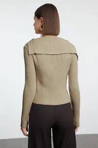 TRENDYOLMİLLA Beige Mercerized Look Premium Yarn/Special Yarn Fitted/Bodysuit hugging Knitwear Cardigan - Image 5