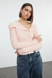TRENDYOLMİLLA Powder Pink Mercerized Look Premium Yarn/Special Yarn Fitted/Bodysuit hugging Knitwear Cardigan
