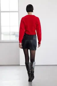 TRENDYOLMİLLA Red Crop Soft textured Rose Knitted Jacket Look Knitwear Cardigan - Image 3