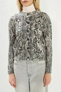 TRENDYOLMİLLA Beige Hayvan Patterned Knitwear Cardigan - Image 4
