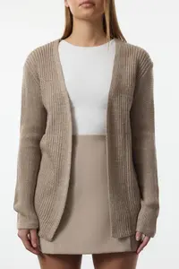 TRENDYOLMİLLA Mink Basic V-neck Midi Knitwear Cardigan - Image 4