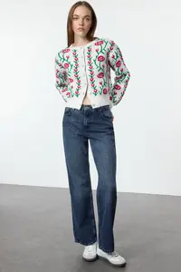 TRENDYOLMİLLA Ecru Soft textured Floral Knitwear Cardigan