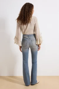TRENDYOLMİLLA Dark Blue Pale Effect Vintage Regular Waist Less Flexible flared leg jeans - Image 4