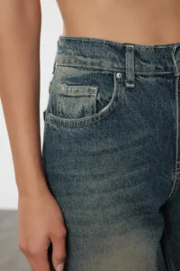 TRENDYOLMİLLA More Sustainable Dark Blue Regular Waist Loose Baggy 100% Cotton Non-Stretch jeans - Image 8