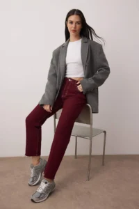 TRENDYOLMİLLA Burgundy Cut-Out High Waist Straight jeans - Image 2