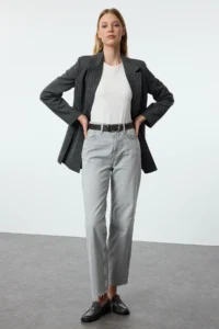 TRENDYOLMİLLA Gray Cut-out High Waist Straight 100% Cotton Non-Stretch jeans