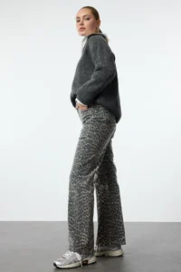 TRENDYOLMİLLA Multicolored Leopard Patterned Brown High Waist Middle Flexible Wide Leg jeans - Image 6