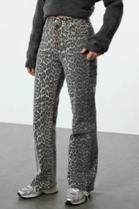 TRENDYOLMİLLA Multicolored Leopard Patterned Brown High Waist Middle Flexible Wide Leg jeans - Image 7