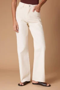 TRENDYOLMİLLA Ecru Cut-out High Waist Straight 100% Cotton Non-Stretch jeans - Image 3