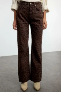 TRENDYOLMİLLA Brown Suede Look Leopard Patterned High Waist Wide Leg jeans - Image 5