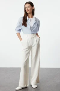 TRENDYOLMİLLA White Waist Detailed Straight/Plain Cut Weaving Dress Pants