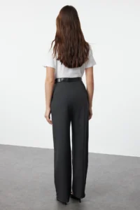 TRENDYOLMİLLA Anthracite Arched Straigt/Plain Kesim Weaving Dress Pants - Image 5