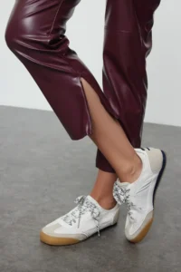 TRENDYOLMİLLA Burgundy Faux Leather Cigarette Zippered Weaving Pants - Image 5
