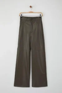TRENDYOLMİLLA Khaki relaxed/Rahat Straight/Pipe Both Sewing Detailed Knitting Leather Pants - Image 6