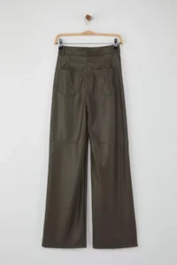 TRENDYOLMİLLA Khaki relaxed/Rahat Straight/Pipe Both Sewing Detailed Knitting Leather Pants - Image 7