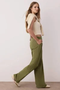 TRENDYOLMİLLA Light Khaki Pilili Wide Leg/Wide Leg Pants  Palazzo Pants - Image 2